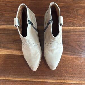 Women’s Frye booties